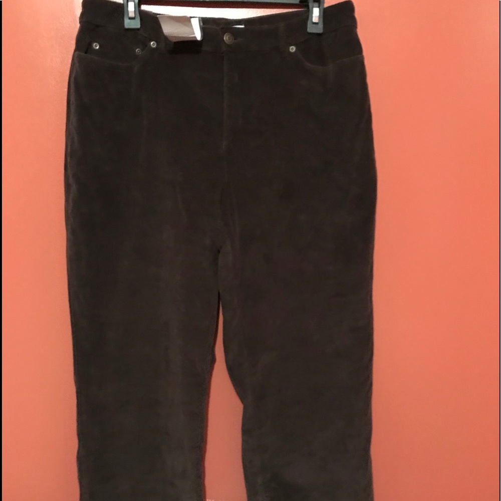 Kohl’s C&B Brown Corduroy Pants Size14 Avg/Reg